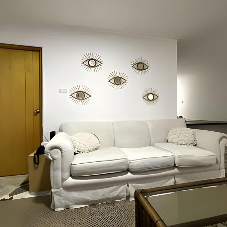 GL Hostal Boutique - Habitación Familiar con baño privado - 12
