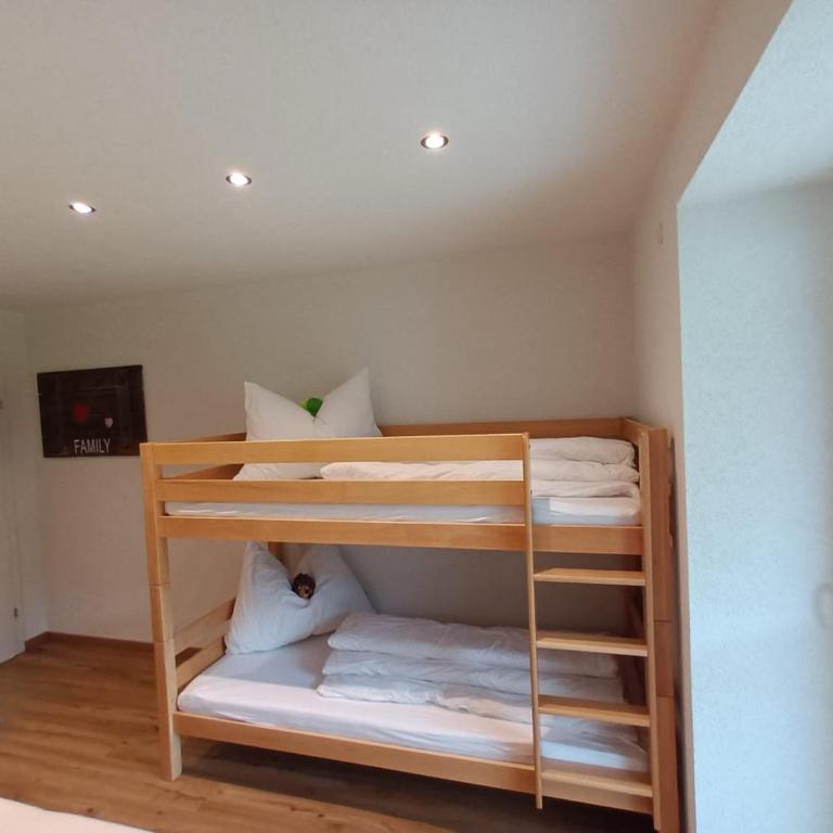 Ferienwohnung Kirschner in Unter Tösens inkl SUPER SOMMER CARD - Apartment mit 1 Schlafzimmer und Terrasse - 3