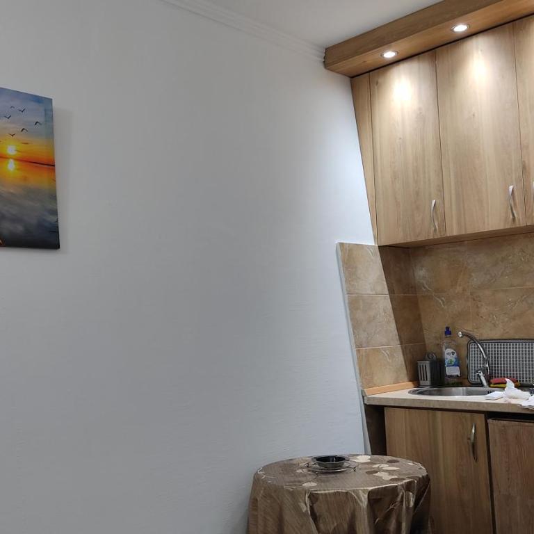 TopHoliday - Apartment with Garden View - 11