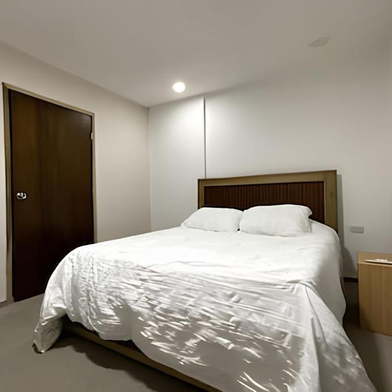 GL Hostal Boutique - Habitación Doble con baño privado - 11
