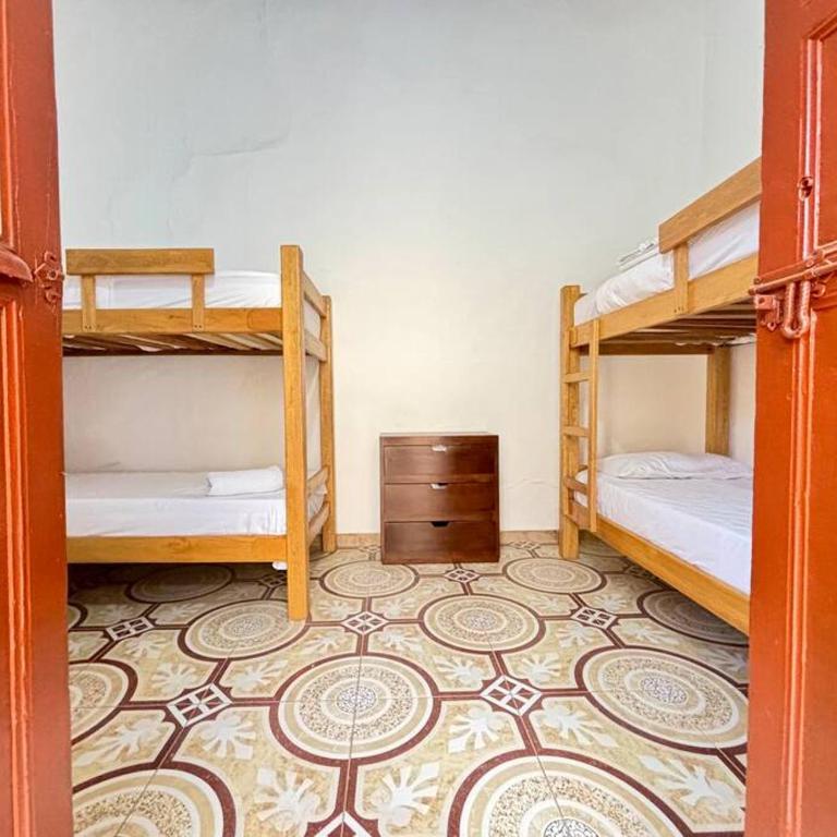 Casa colonial - Jacuzzi - cerca al parque principal - lundry - Tv - Four-Bedroom House - 14