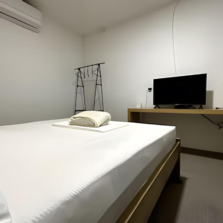 GL Hostal Boutique - Habitación Cuádruple con baño privado - 14