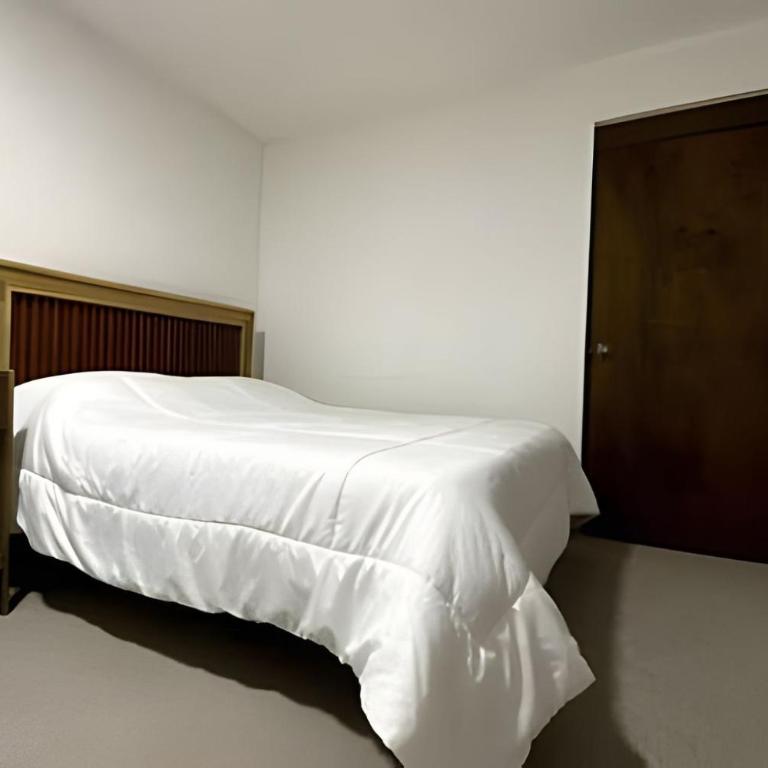 GL Hostal Boutique - Habitación Cuádruple con baño privado - 24