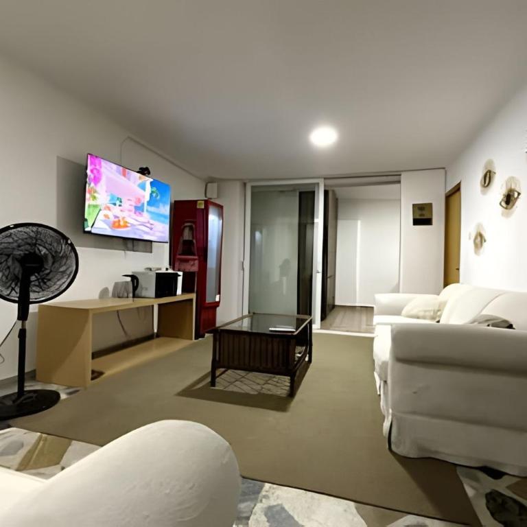 GL Hostal Boutique - Habitación Cuádruple con baño privado - 25