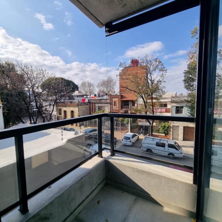 Moderno a 1 cuadra de Shopping y 4 Rambla - One-Bedroom Apartment - 11