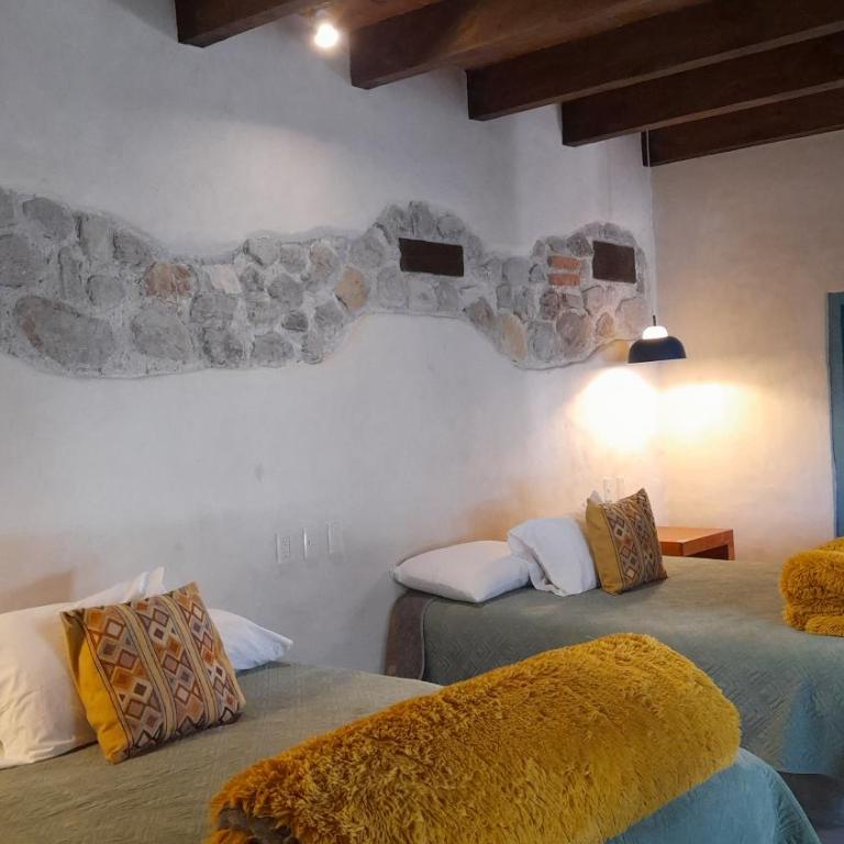 Hotel Pepen - Standard Queen Room with Two Queen Beds - 13