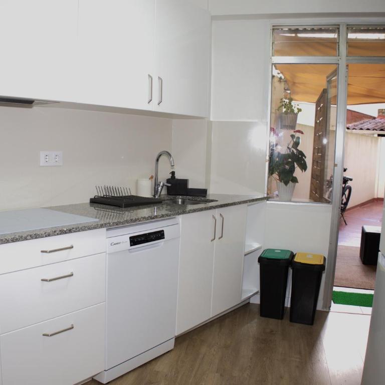 Precioso apartamento con patio - Apartamento de 3 dormitorios - 15