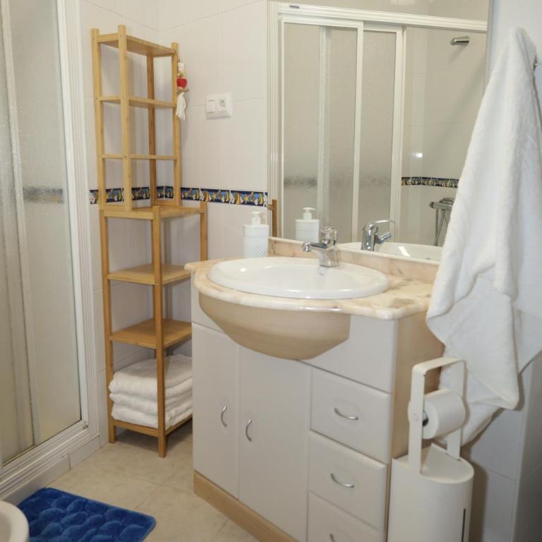 Precioso apartamento con patio - Apartamento de 3 dormitorios - 18