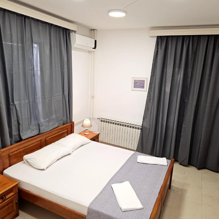 Bravo Plus - Two-Bedroom Standard Apartment - 3