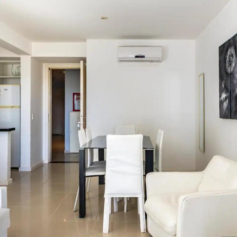 Jamaica Punta del Este Hotel & Residence - One-Bedroom Apartment with Pool View - 1