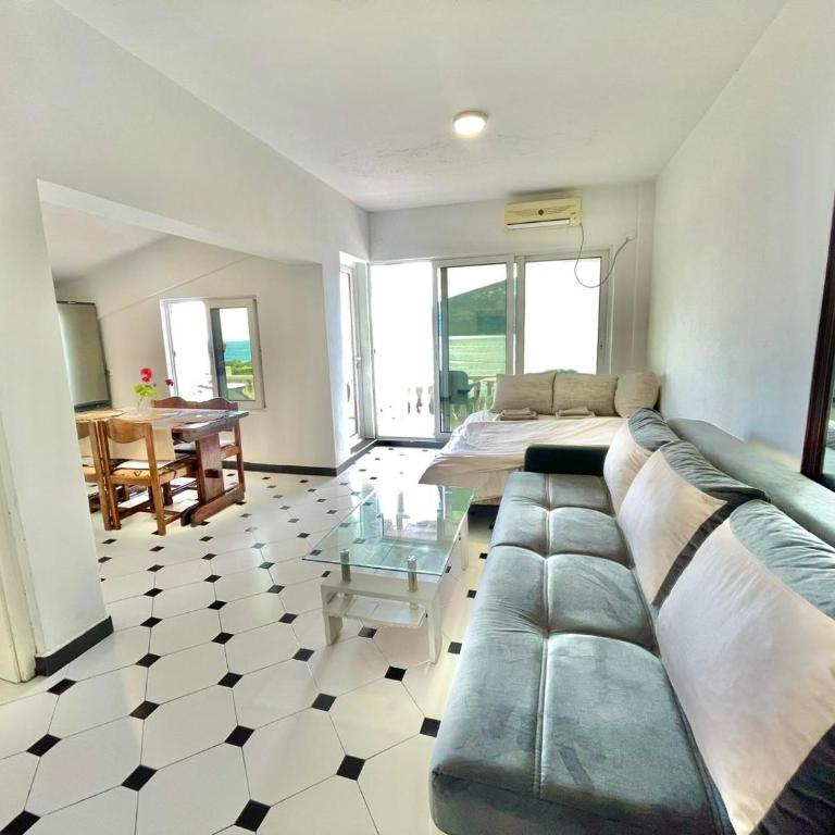 Central Beachfront stunning seaview terace free wifi - Apartman sa 1 Spavaćom Sobom - 8