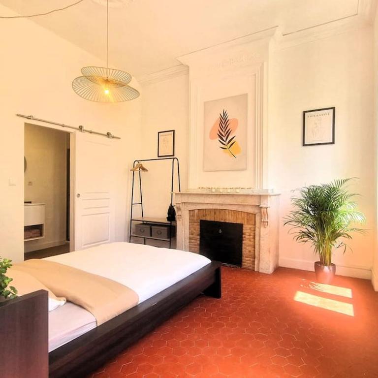 Appartement Centre Ville Les Halles - Grands Buffets - Appartement 1 Chambre - 3
