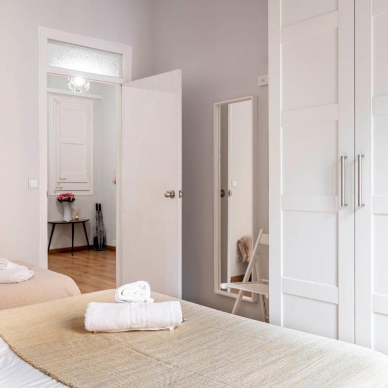 Fira Barcelona Apartment - Apartamento de 2 dormitorios - 13