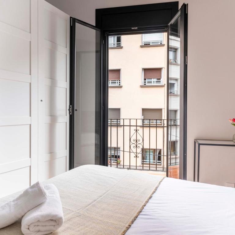 Fira Barcelona Apartment - Apartamento de 2 dormitorios - 15