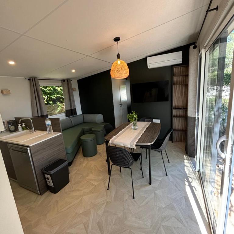 Bungalow vue mer, jacuzzi, terrase, jardin - Bungalow - Vue sur Mer - 5