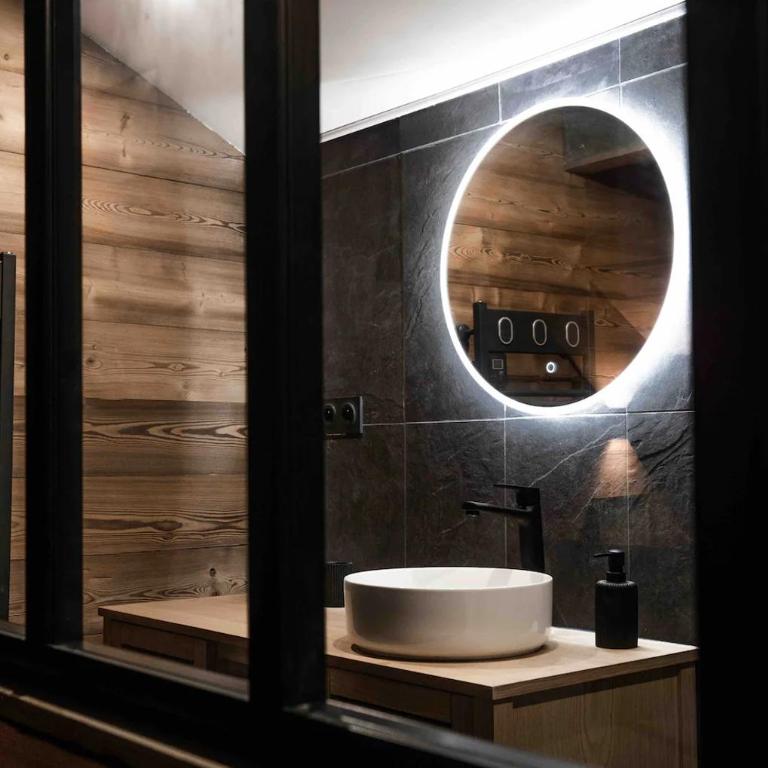 Le refuge secret appartement cosy avec garage - One-Bedroom Apartment - 12
