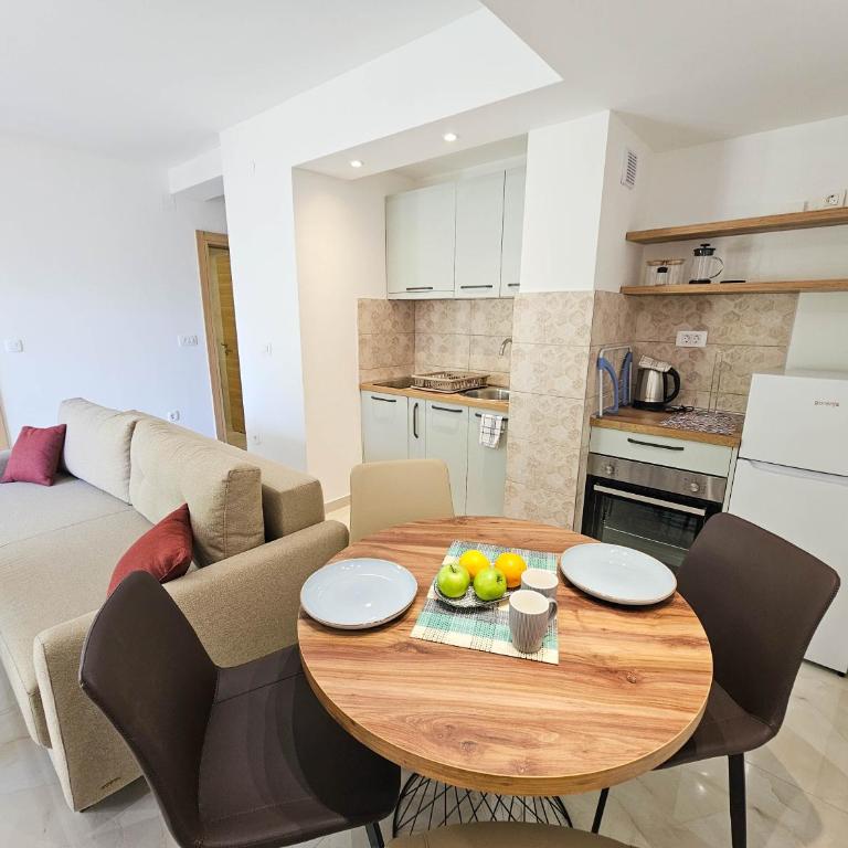 Harmony Garden Apartments - Apartment - 5