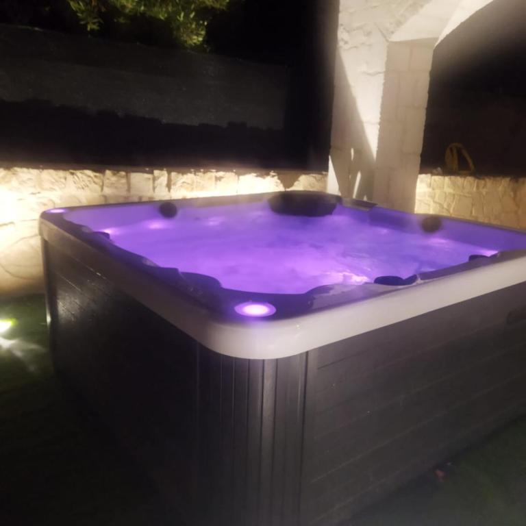 Villa Brachychiton - Casa Vacanze con 3 Camere da Letto - 86