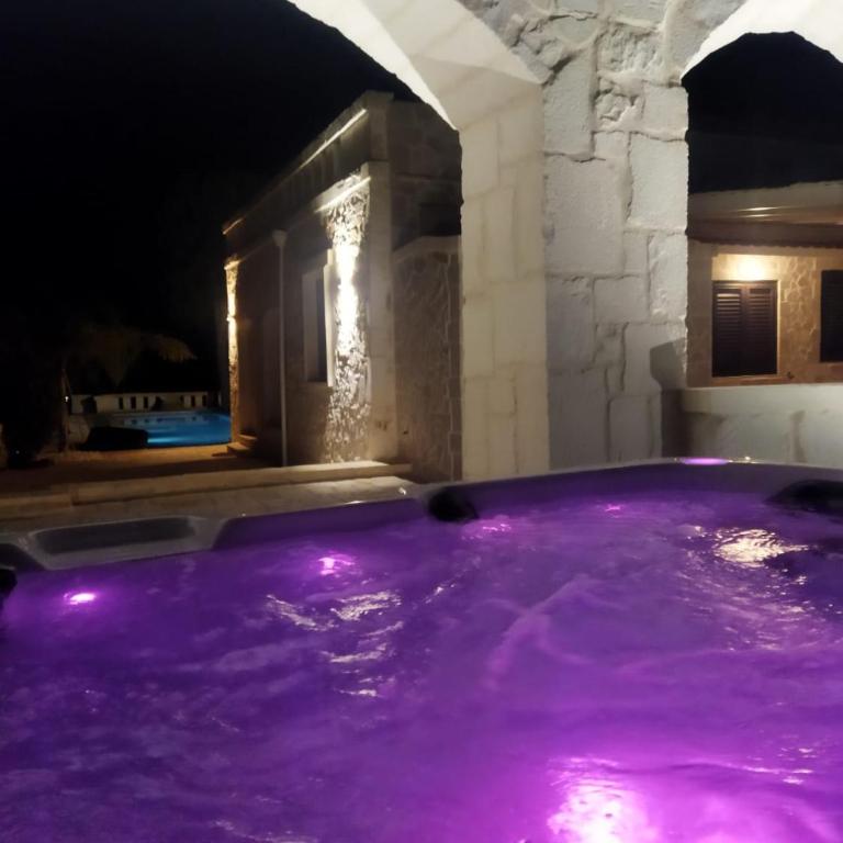Villa Brachychiton - Casa Vacanze con 3 Camere da Letto - 85