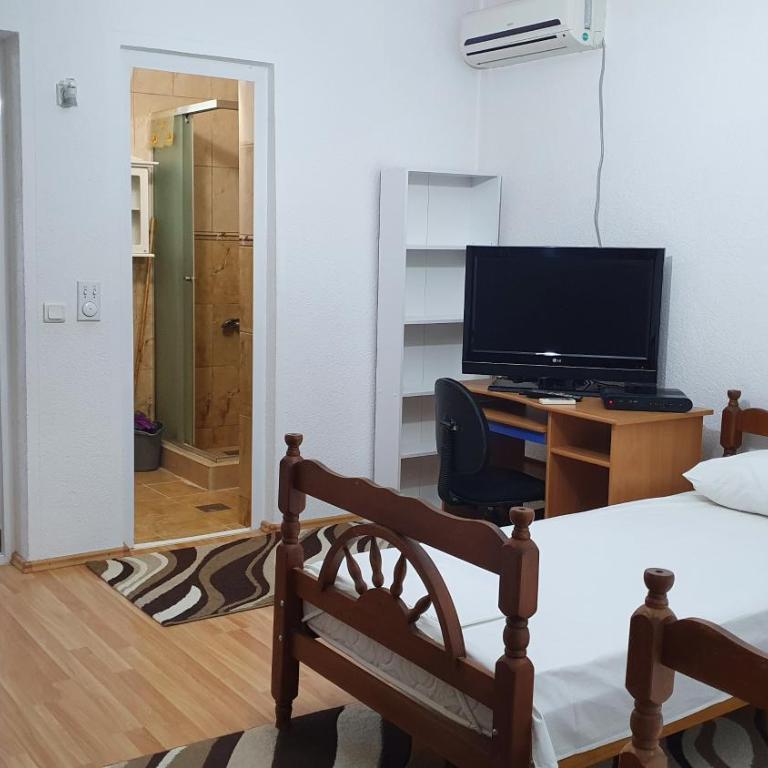 Guesthouse Sinani - Standardni Studio - 5