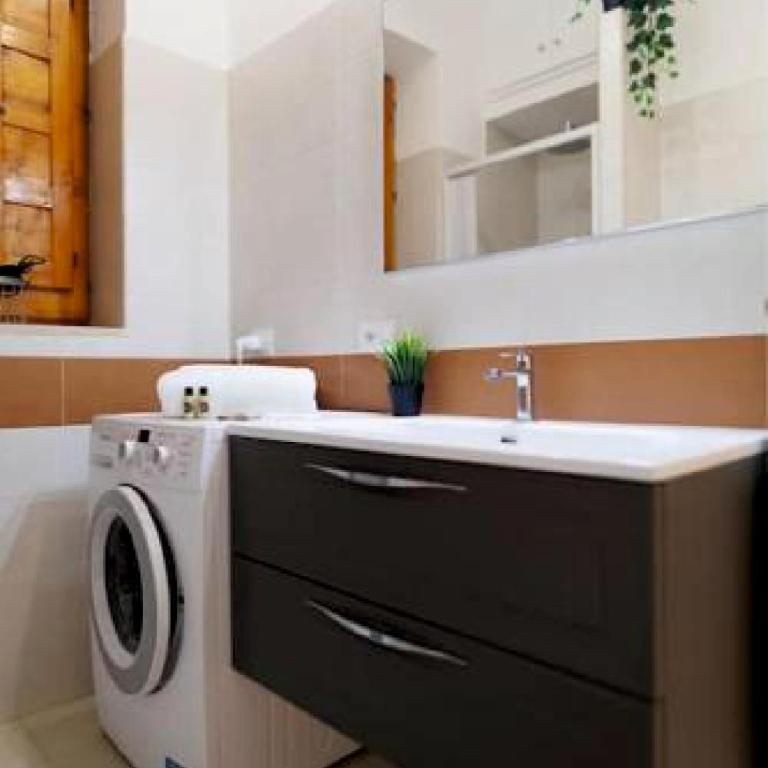 Villa Brachychiton - Casa Vacanze con 3 Camere da Letto - 92