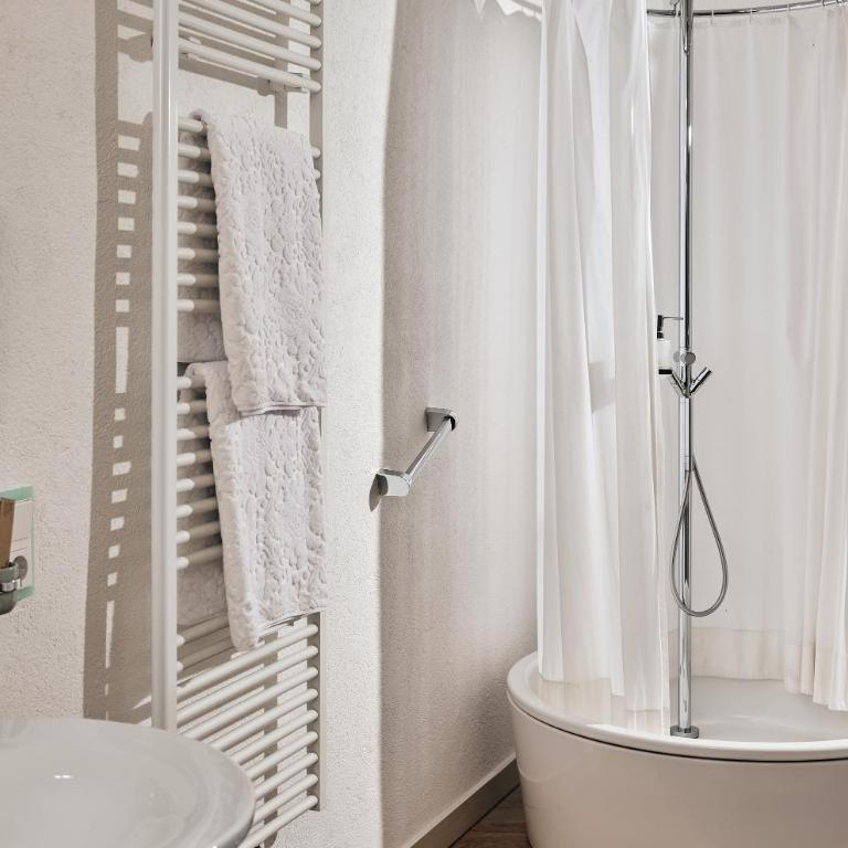 Lieperts Café Dinner Rooms Boutique-Zimmer Südsteiermark - Chambre Double Deluxe avec Baignoire - 1