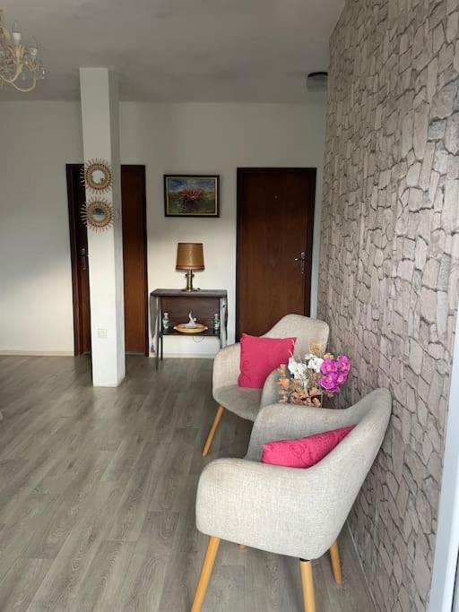 Idylle in der Natur mit Burgblick - One-Bedroom Apartment - 1