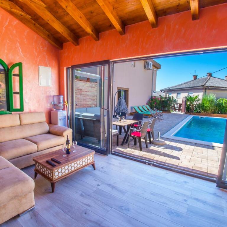 Villa Mira - with private pool - Two-Bedroom Apartment with Private Pool - 7