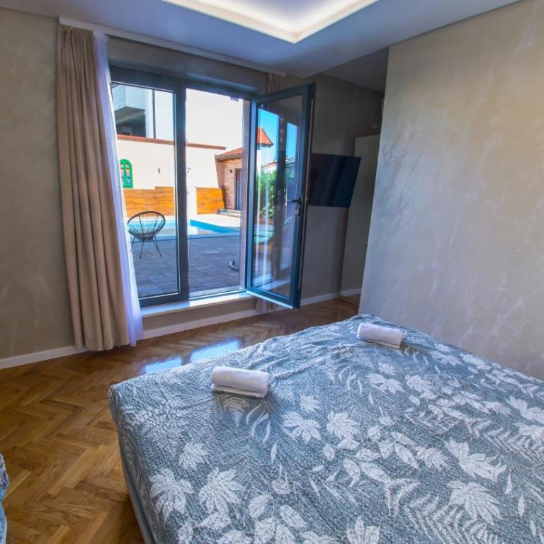 Villa Mira - with private pool - Two-Bedroom Apartment with Private Pool - 37
