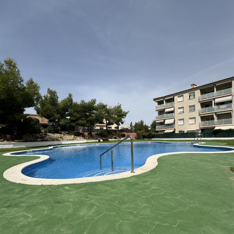 Precioso apartamento a 5min de la playa de La Pineda con parking! - Apartment mit 2 Schlafzimmern - 29