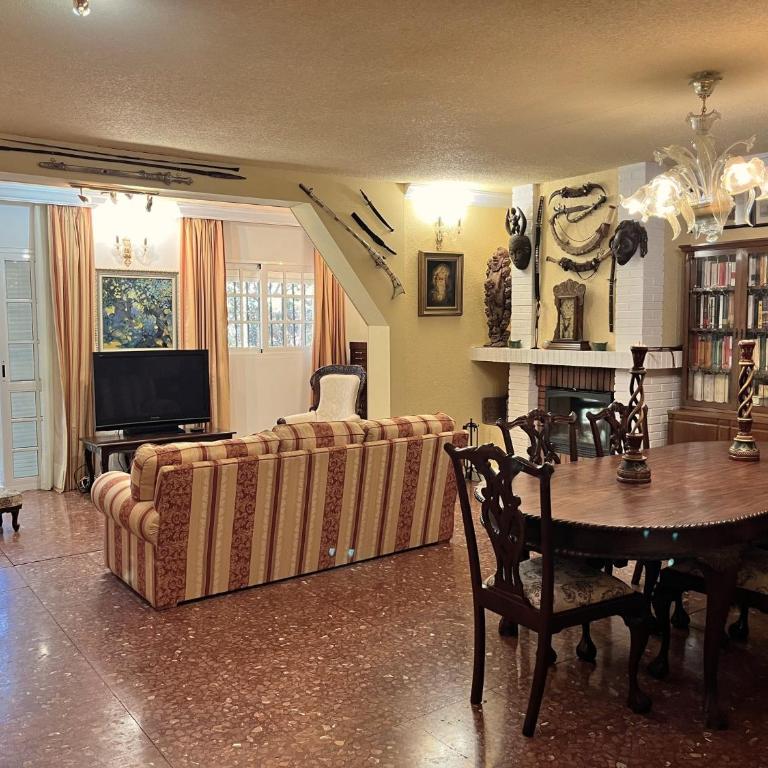Rentcostadelsol Villa Pinares-Malaga - Villa - 15