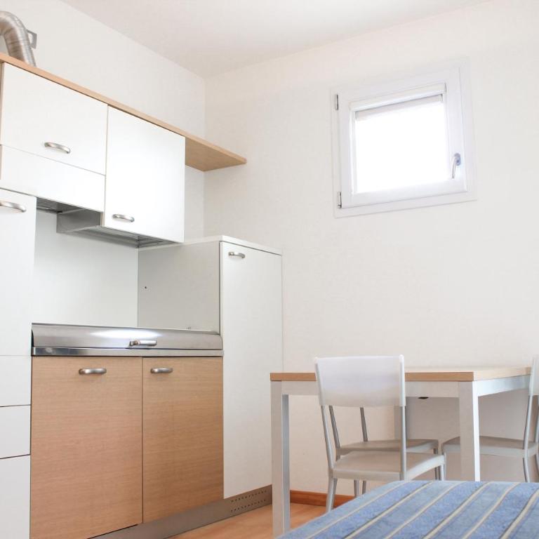 Aparthotel Royal - Apartamento de 1 dormitorio con balcón (3 adultos) - 16