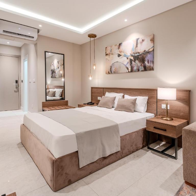 Montenegro Lodge - King Studio with Sea View - 2