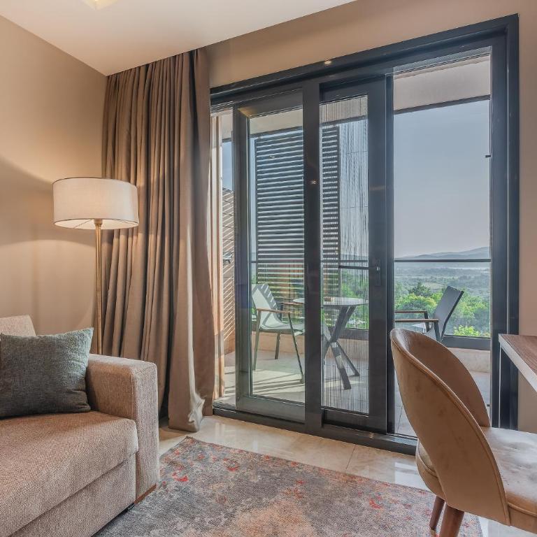 Montenegro Lodge - King Studio with Sea View - 3