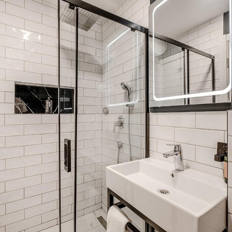 Montenegro Lodge - Superior Double Room - 1