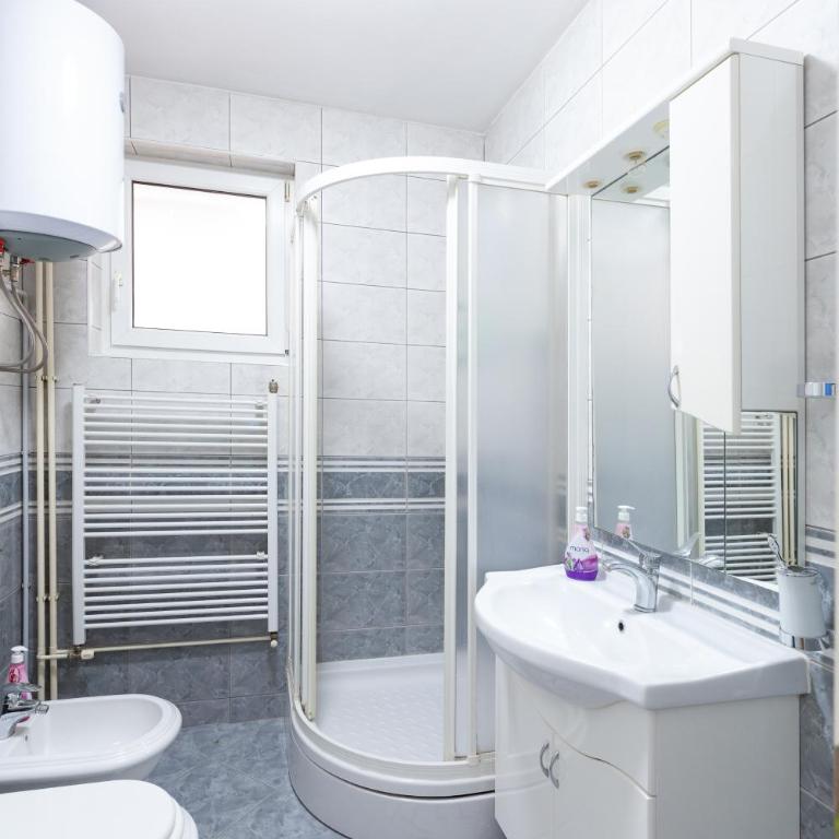 Evergreen Apartments - Deluks Apartman - 6
