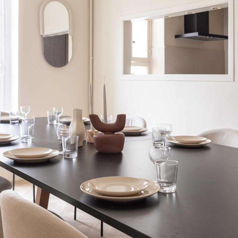 Chic apartment - 5BR-10P - Grenelle-Eiffel Tower - Appartement Deluxe 5 Chambres - 14