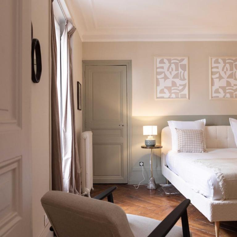 Chic apartment - 5BR-10P - Grenelle-Eiffel Tower - Appartement Deluxe 5 Chambres - 35