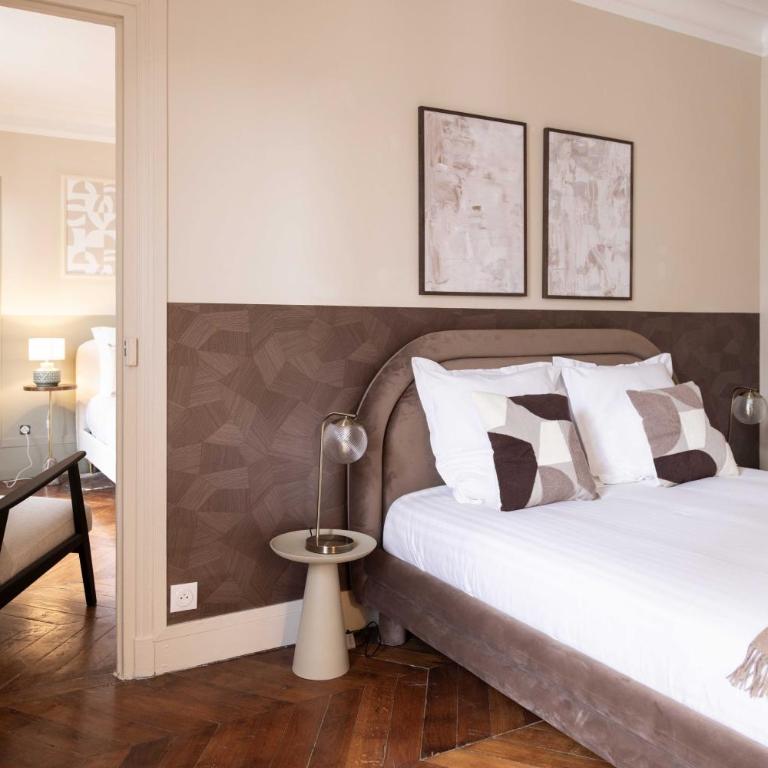 Chic apartment - 5BR-10P - Grenelle-Eiffel Tower - Appartement Deluxe 5 Chambres - 40