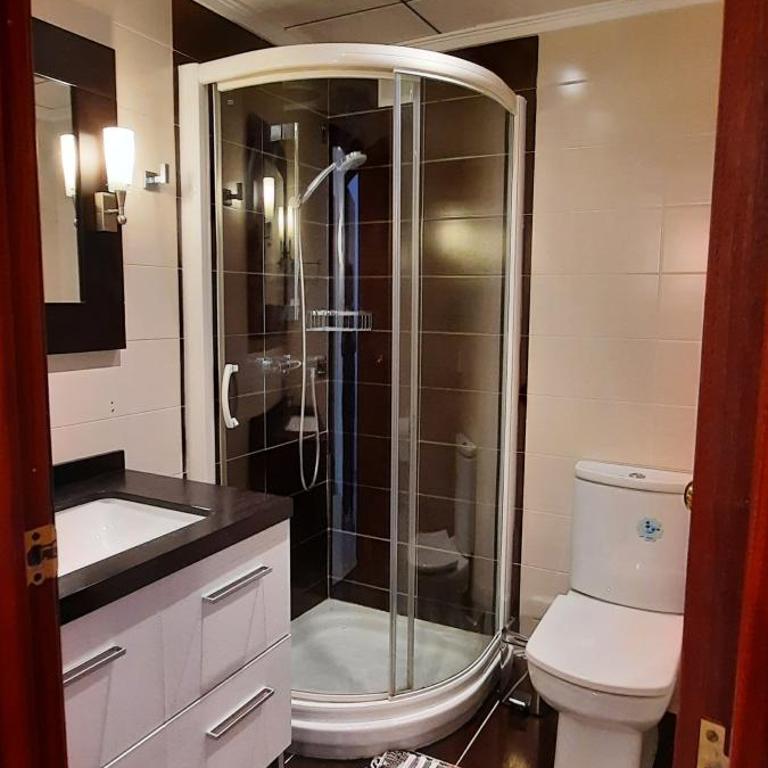 Apartamento dúplex con terraza y parking - Two-Bedroom Apartment - 25