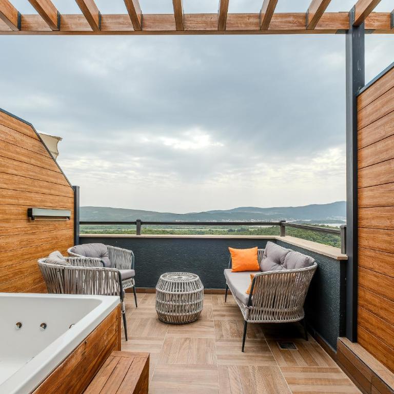 Montenegro Lodge - Superior Double Room - 6