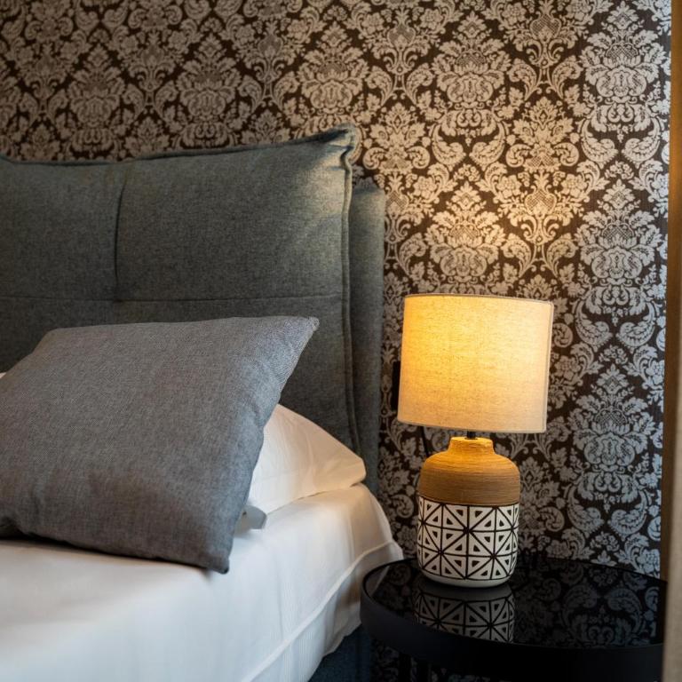 Boemì smart suites - Deluxe Double or Twin Room - 3