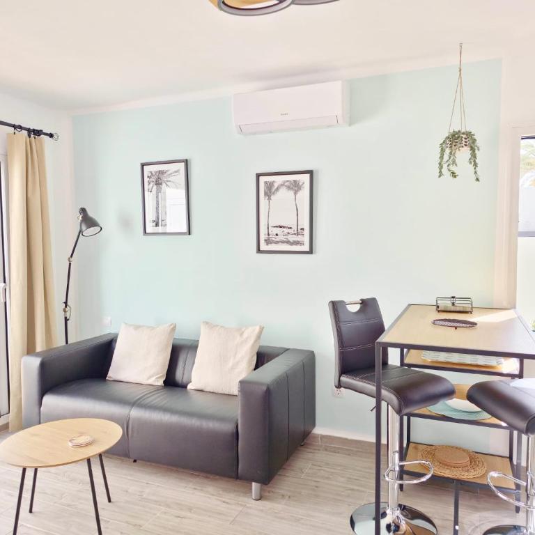Bungalow Aqua Sol - Playa Roca residence - Sea front access - Free AC - WiFi - Apartamento de 1 dormitorio - 19