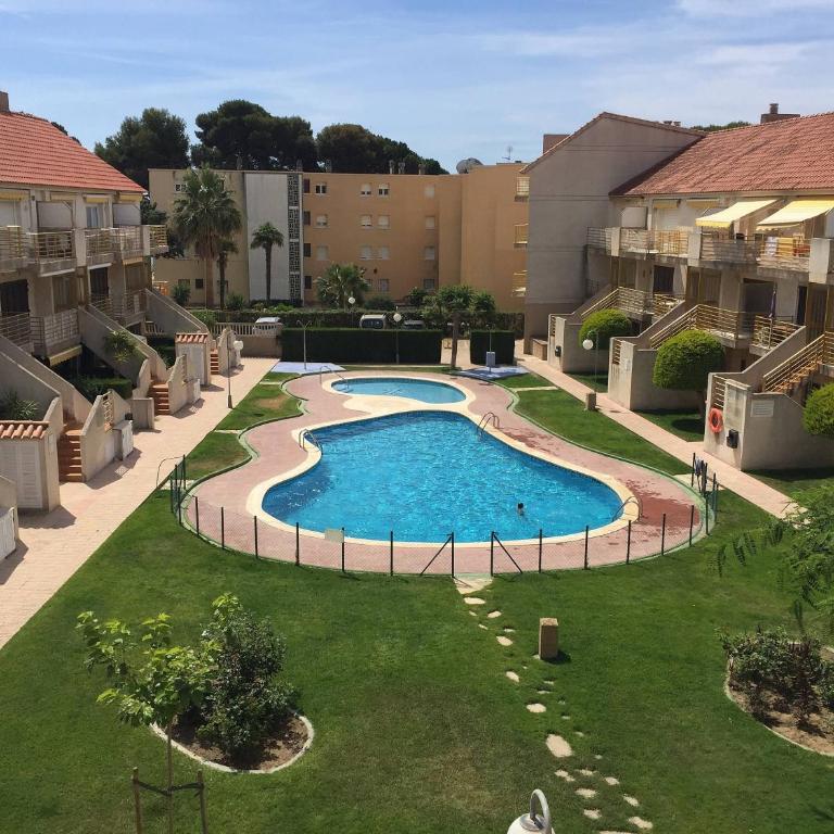 Apartamento dúplex con terraza y parking - Two-Bedroom Apartment - 1