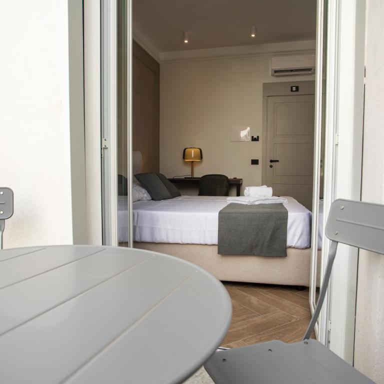 Boemì smart suites - Deluxe Double or Twin Room - 23