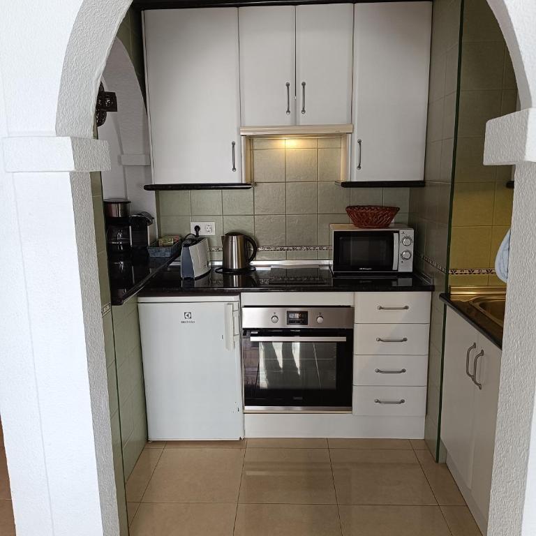 carabeo perla POOL CENTRO - Two-Bedroom Apartment - 20