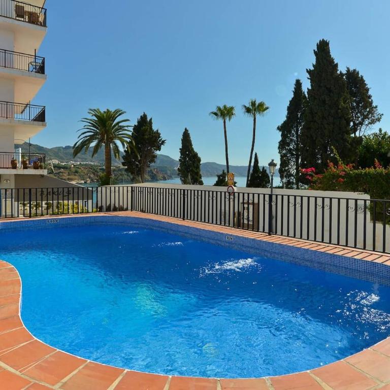 carabeo perla POOL CENTRO - Two-Bedroom Apartment - 2