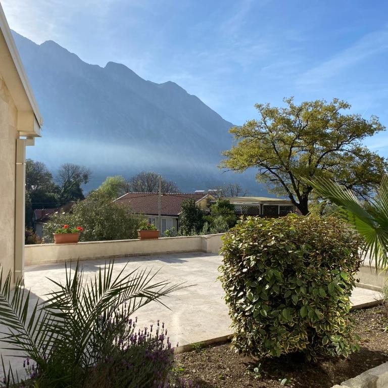 Olea Apartments Orahovac - Three-Bedroom Apartment with Sea View - 5