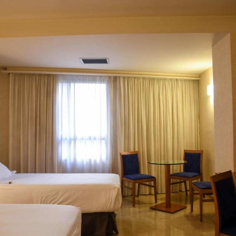 Sercotel Palacio de Tudemir - Habitación Triple - 1