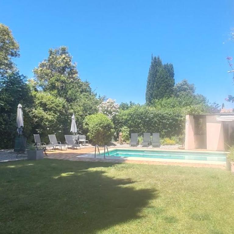 Villa Serrane - Appartement avec accès piscine - Appartement - 42